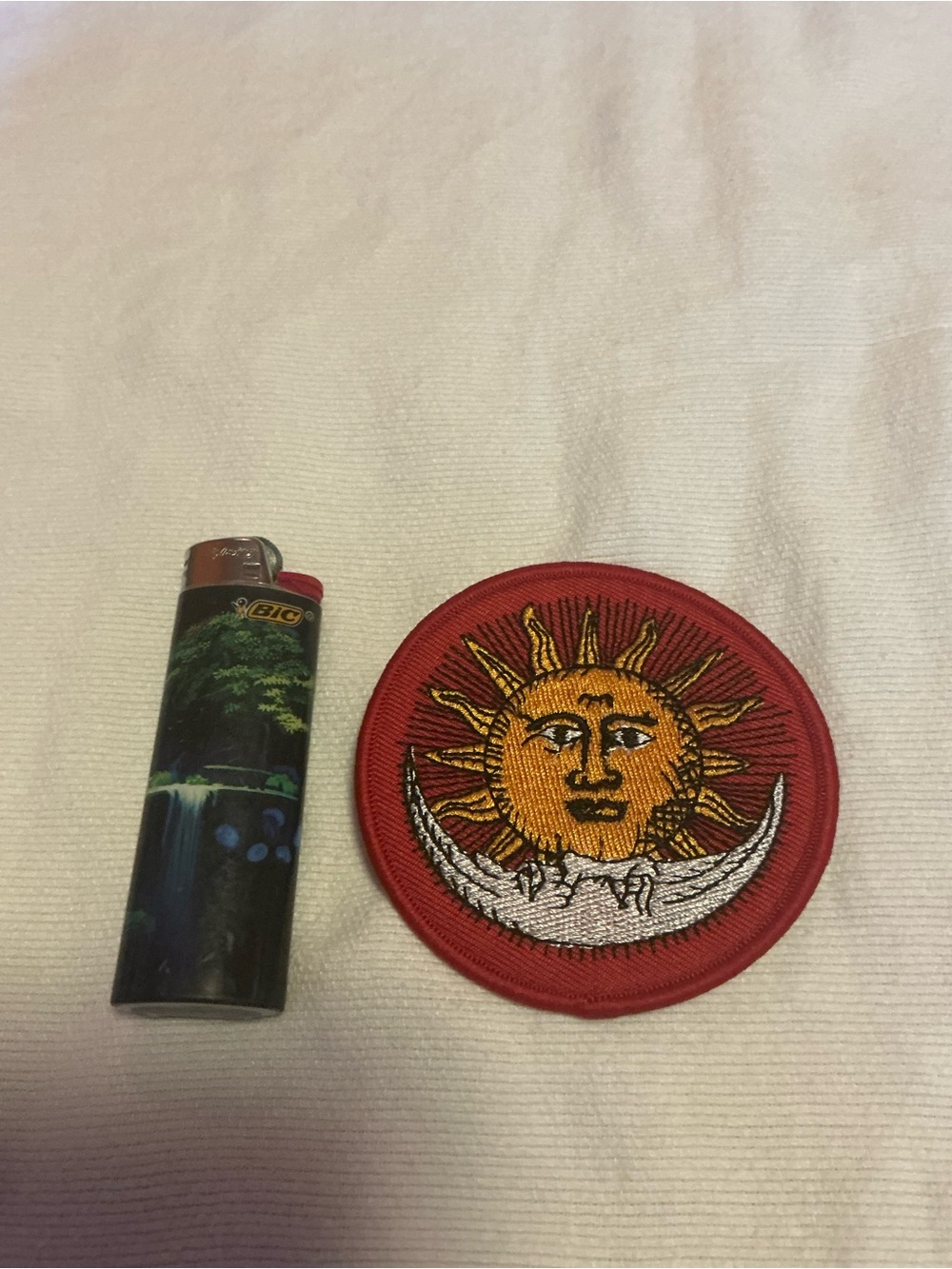 Sun & Moon Embroidered Patch 3” Round Celestial Boho Hippie Sew On Applique - Picture 4 of 6